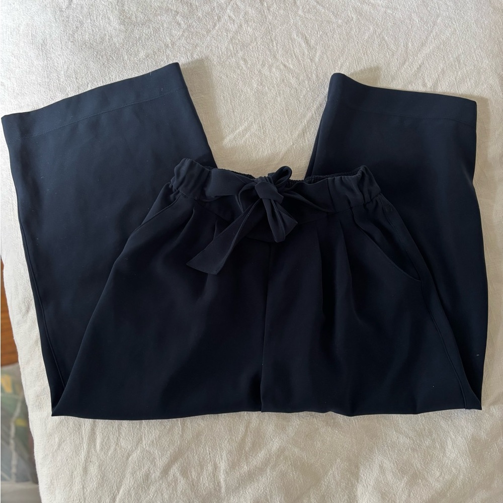 Black Lululemon wide leg Women's Pants